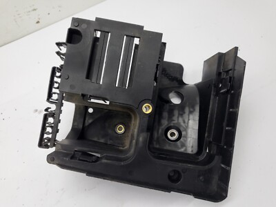 VW Passat B6 2,0TDI  Halter Sicherungskasten Zentralelektrik  1K0907361B  (07)