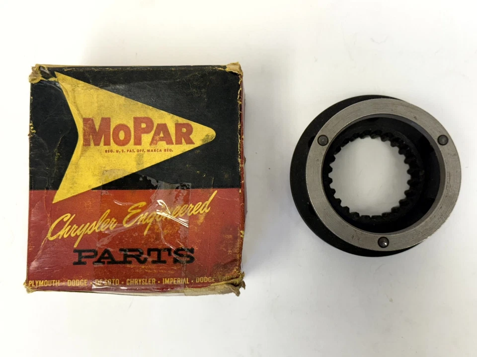 1957-1962 Dodge Plymouth 3 Speed Transmission Pin Type Synchronizer 2205058 NOS - Image 2 of 4