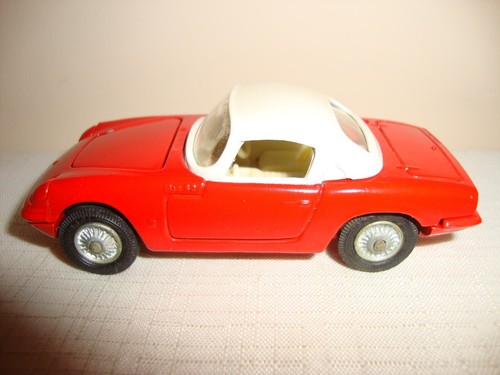 CORGI TOYS 319 LOTUS ELAN COUPE + DETACHABLE CHASSIS - NR MINT in original BOX - Picture 2 of 12
