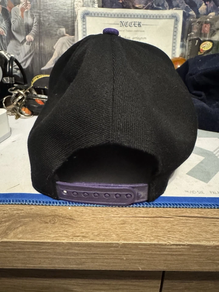 Chapéu SnapBack New Era Vintage Collection Baltimore Ravens - Imagem 3 de 3