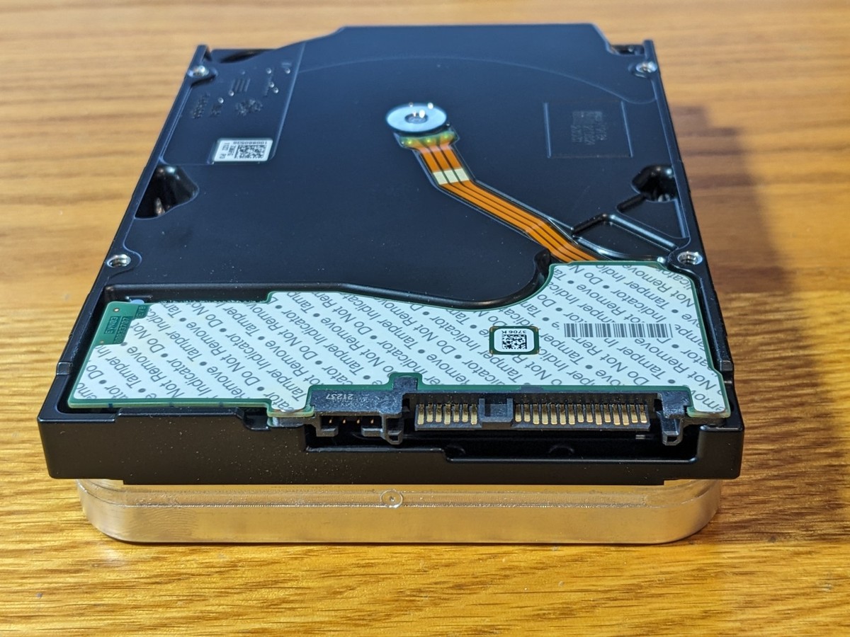 Seagate Exos X16 10TB HDD 開封済未使用品 Seagate 10TB Exos X16 7.2K SAS 3.5