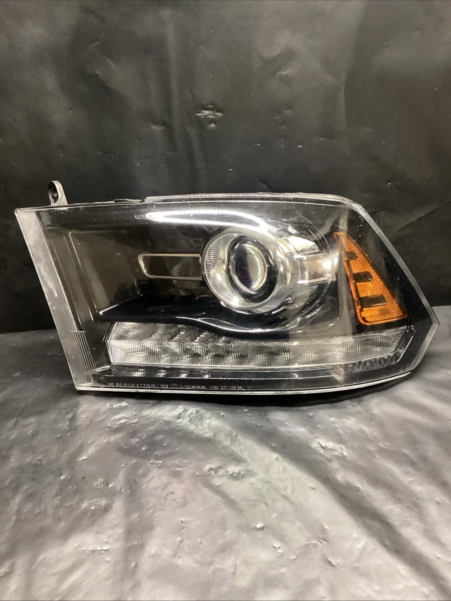 Las mejores ofertas en Conjuntos de faros para 2020 Ram 1500 Classic | eBay