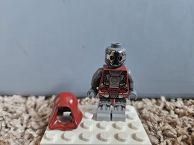 LEGO Star Wars Sith Warrior Minifigure- 75025 Jedi Defender Cruiser NEW