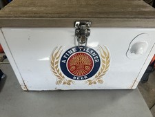 RETRO MILLER LITE ENFRIADOR DE COFRE DE CERVEZA TAPA DE MADERA LADOS METÁLICOS, INTERIOR SS.
