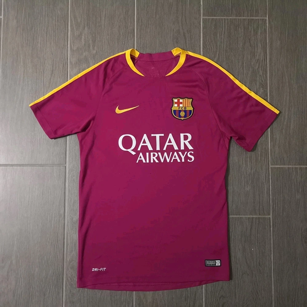 FC Barcelona 2016/17 Trikot Größe: S Fußball Streatwear Nike Fans Sport
