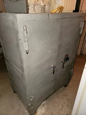 JEWELRY BANK COMMERCIAL DOUBLE DOOR SECURITY AND FIRE SAFE