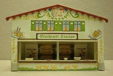 Vintage Plastic HO Building - Fairground Chicken Stall
