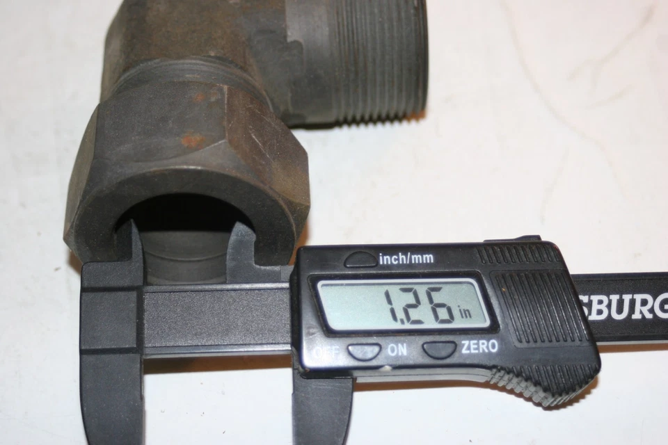 1 1/4 Tube OD x 1 1/4 MNPT Steel Flareless Male Elbow Fitting Parker 20-CBU-SS - Image 3 of 4