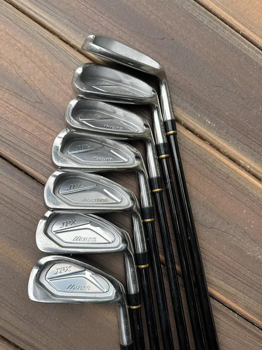 Mizuno JPX E600 9° Driver Stiff Graphite Shaft Cyber Grip Mizuno JPX E600 9° Driver Stiff Graphite Shaft Cyber Grip