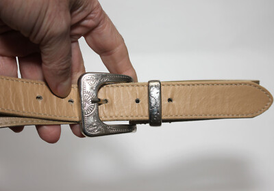 ✨⚡️?Brown Berge genuine Leather with Ornate Silver Buckle Belt Made in Italy Berge Italian Leather Belt Size Med Ladies Silver Tone  main image 2