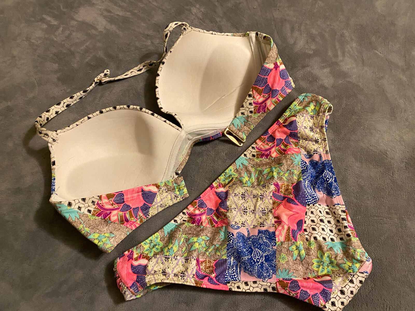 Victoria’s Secret Swimsuit 3PC Bikini Angel Halter 3… Gem