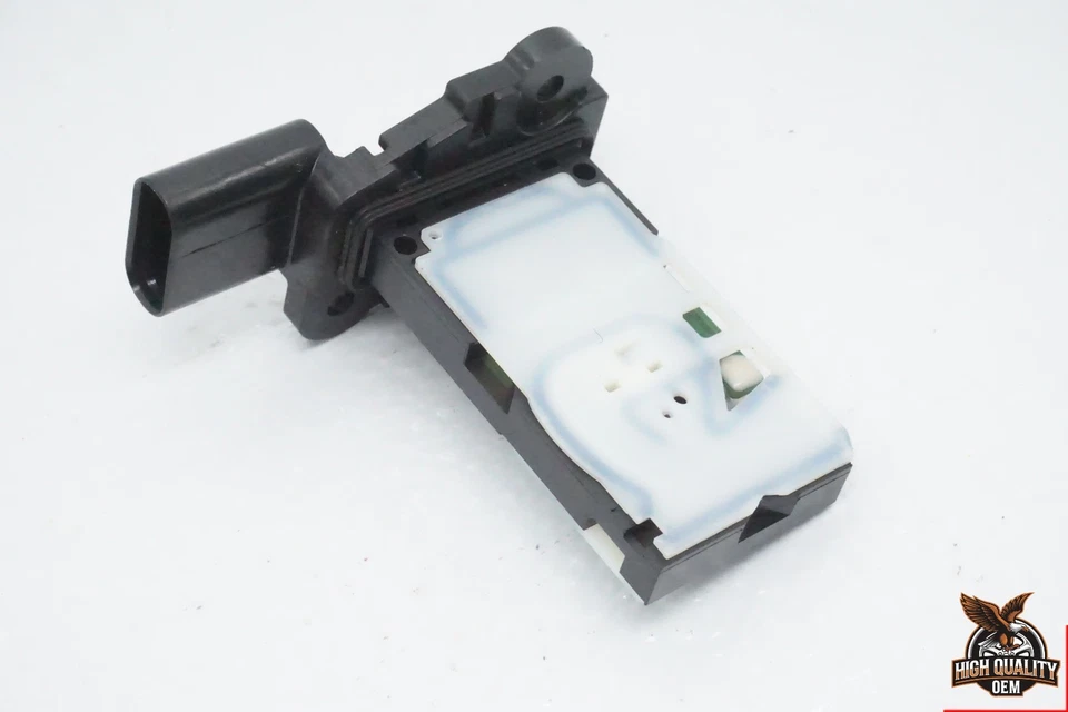 Chevrolet Equinox 2018-2025 sensor de flujo másico OEM 12729015 Foto 2 de 4