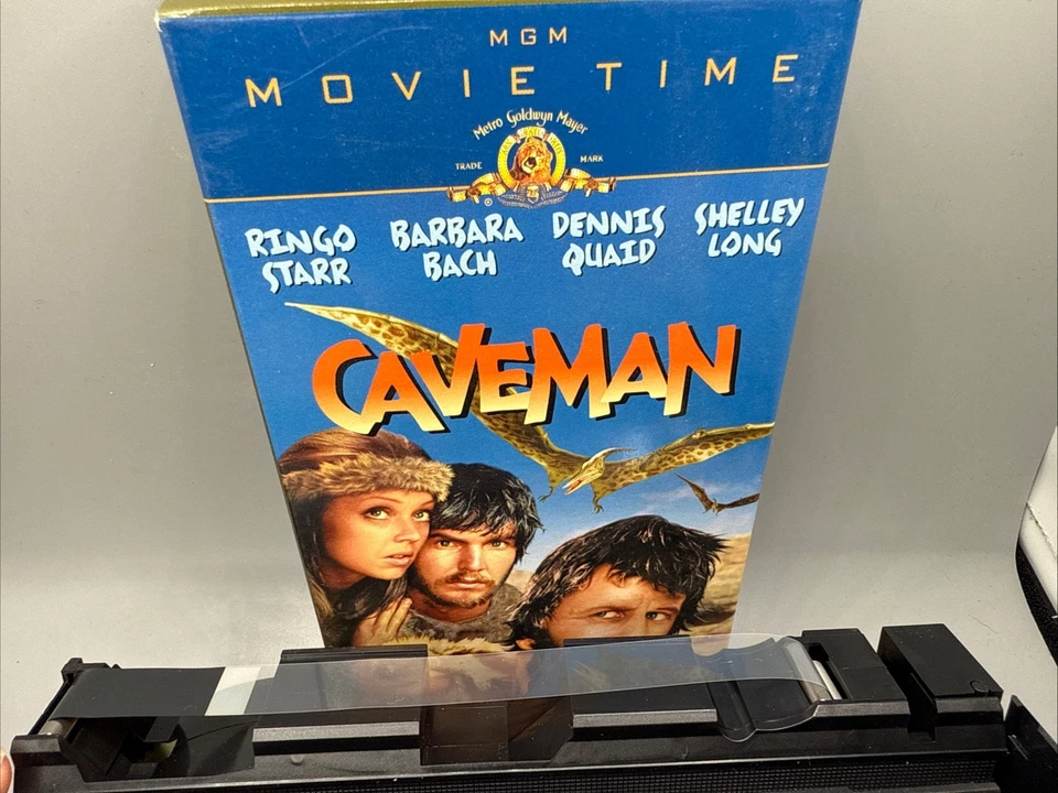 Caveman (VHS, 1981) MGM Pictures Rare Cult - OOP TESTED Ringo Starr Foto 4 de 4
