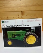John Deere Model 70 1/16 Diecast Diesel Tractor