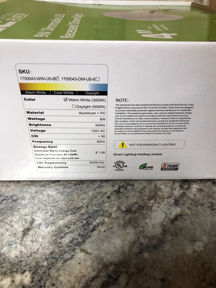 Nuevos Downlights LED 4” LED Regulables E26 9W 540 Lúmenes, 3000K Blanco Cálido Paquete de 8 Foto 3 de 4