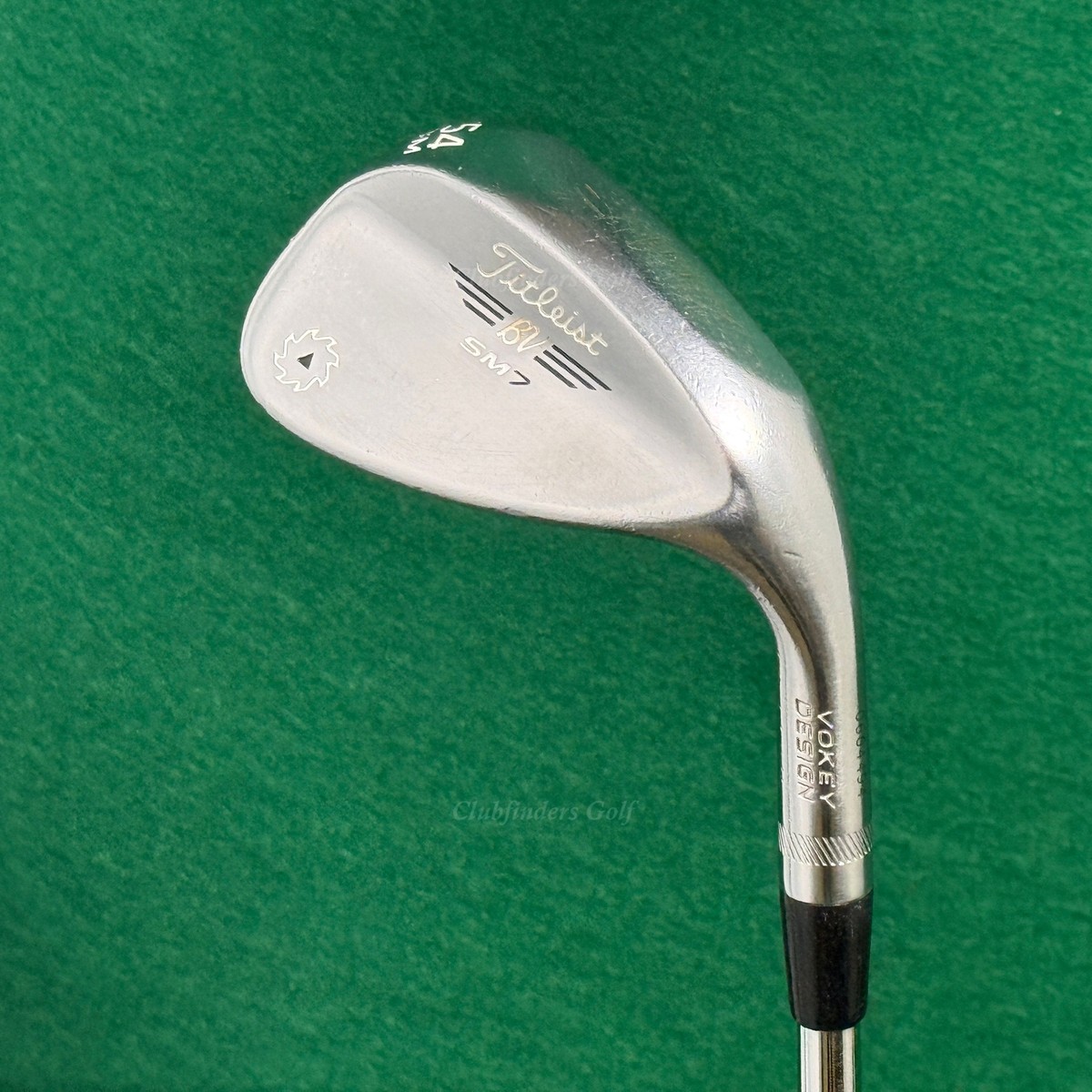 Titleist - Titleist タイトリスト Vokey SM7 54/8M Titleist Vokey SM7 Tour Chrome Wedge | PGA TOUR Superstore