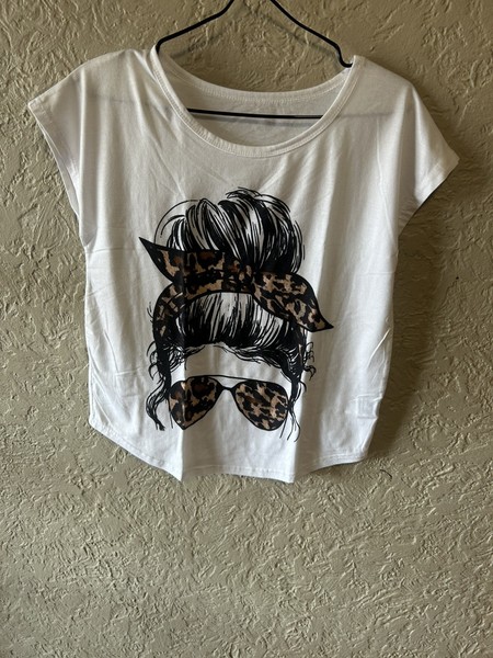 Women’s White Unbranded Tshirt With Girl Graphic PN 1893