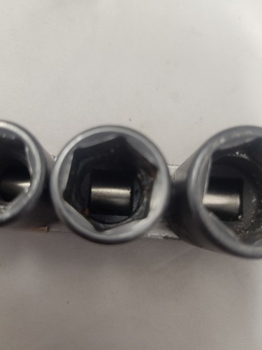 Snap On 12 Pc 3/8” 6 Pt SAE Flank Drive Shallow Impact Socket Set - Picture 9 of 14
