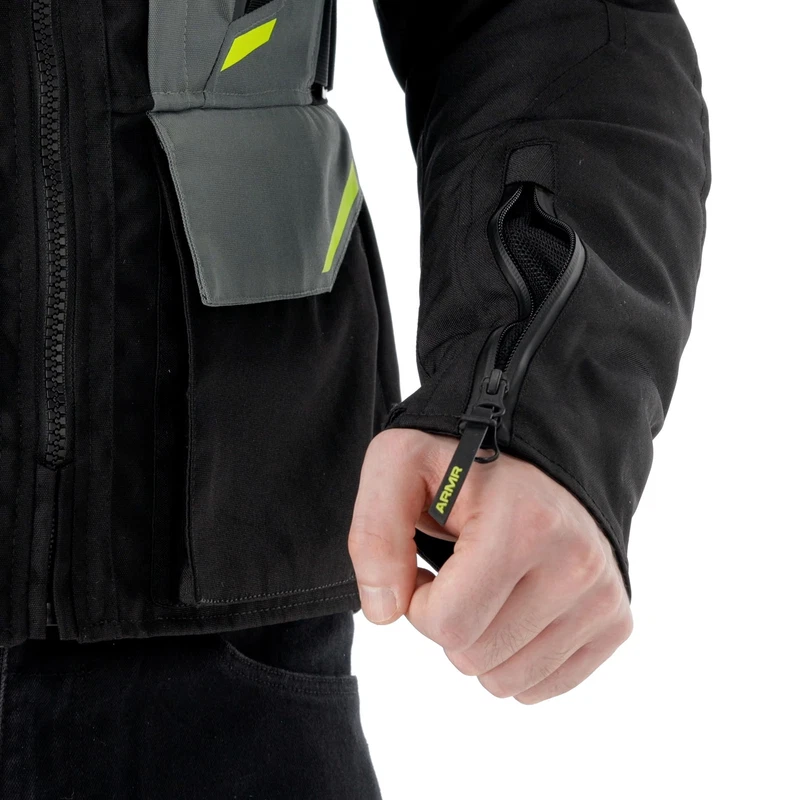 Black Green Fluo Yellow, photo 9 of 16