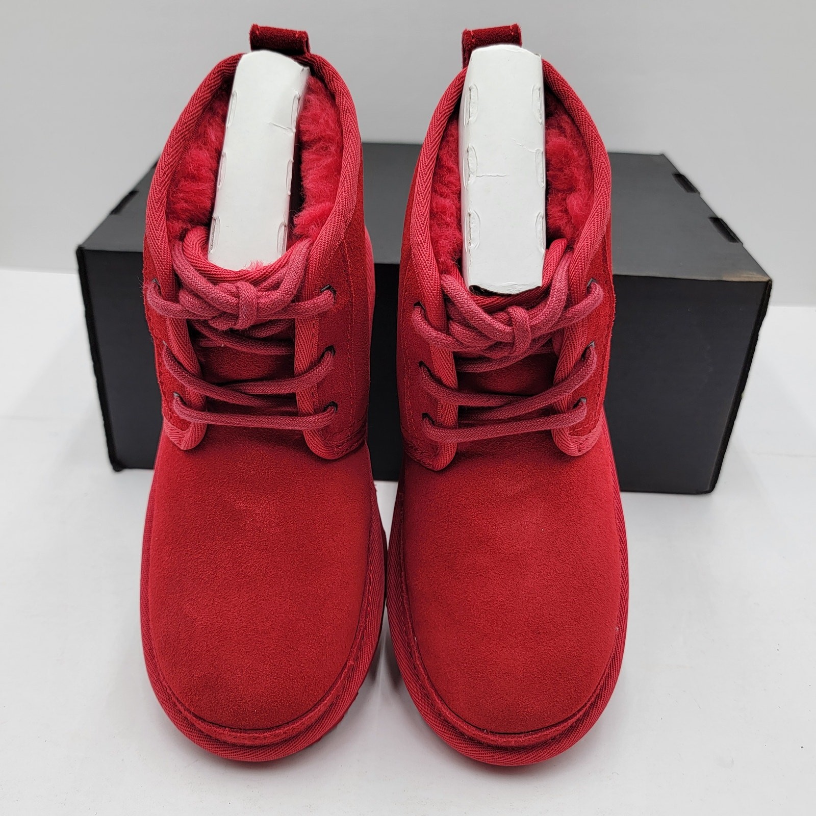 Uggs Neumel II Boot Kids 'Samba Red' - Size 3 - New in Box image 4
