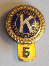 Vintage Kiwanis International 5 Year Member Screw Back Lapel Pin Gold Tone