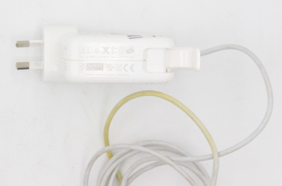 Genuine Apple 9T54 MacBook Power Supply 14.85V Magsafe 3-Prong