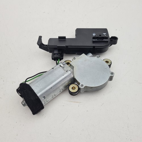 Volvo XC90 Sunroof Motor 07/03-12/14 - Picture 8 of 9