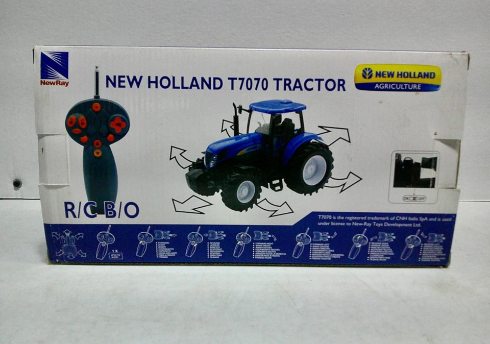New Ray Remote Control New Holland T7070 tractor with box. - Image 4 of 4