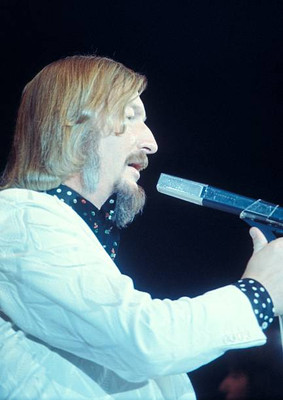 James Last stage performance microphone profile orchestra leader - 1978 Photo 2