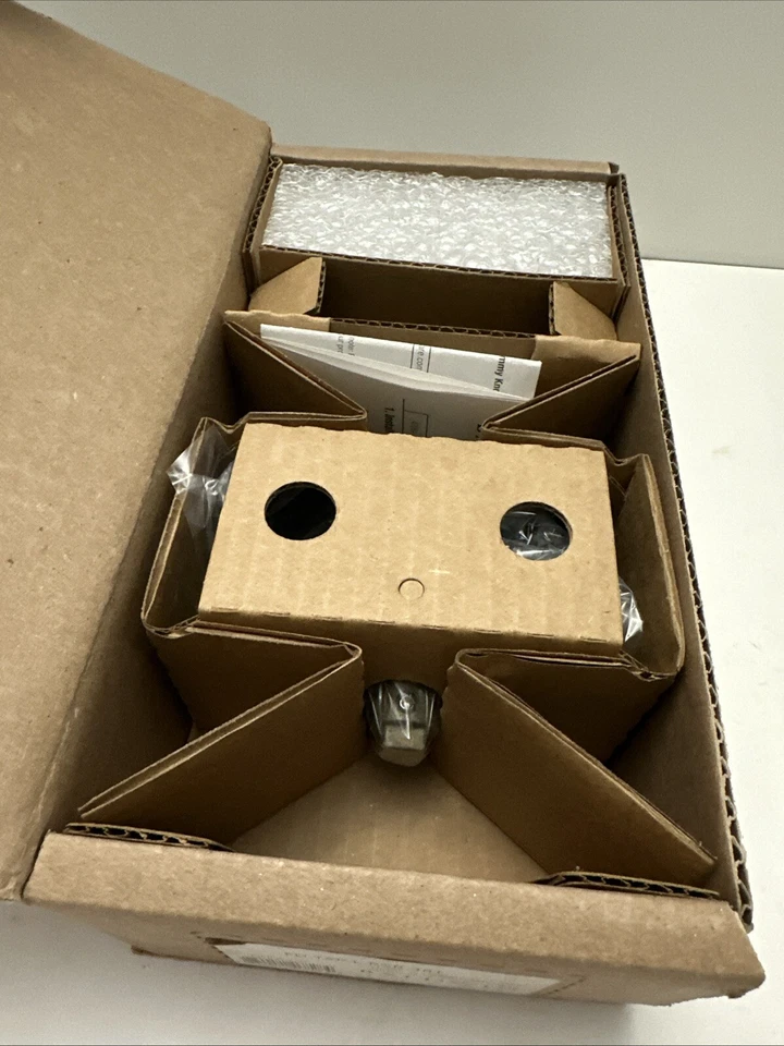 Baldwin FDTAPRSR481 Reserve Juego de Cerradura Maniquí Completo X Cónico con Rosa Cuadrada Rústica  Foto 2 de 4