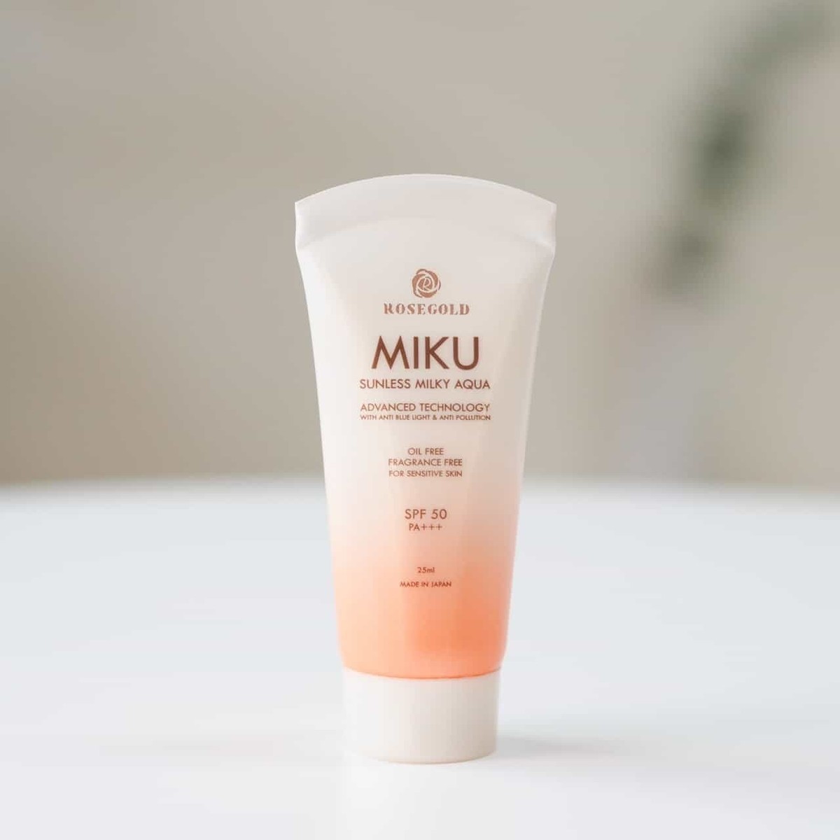 MIKU SUNSCREEN Rose Gold SPF50PA protect skin from sunburn