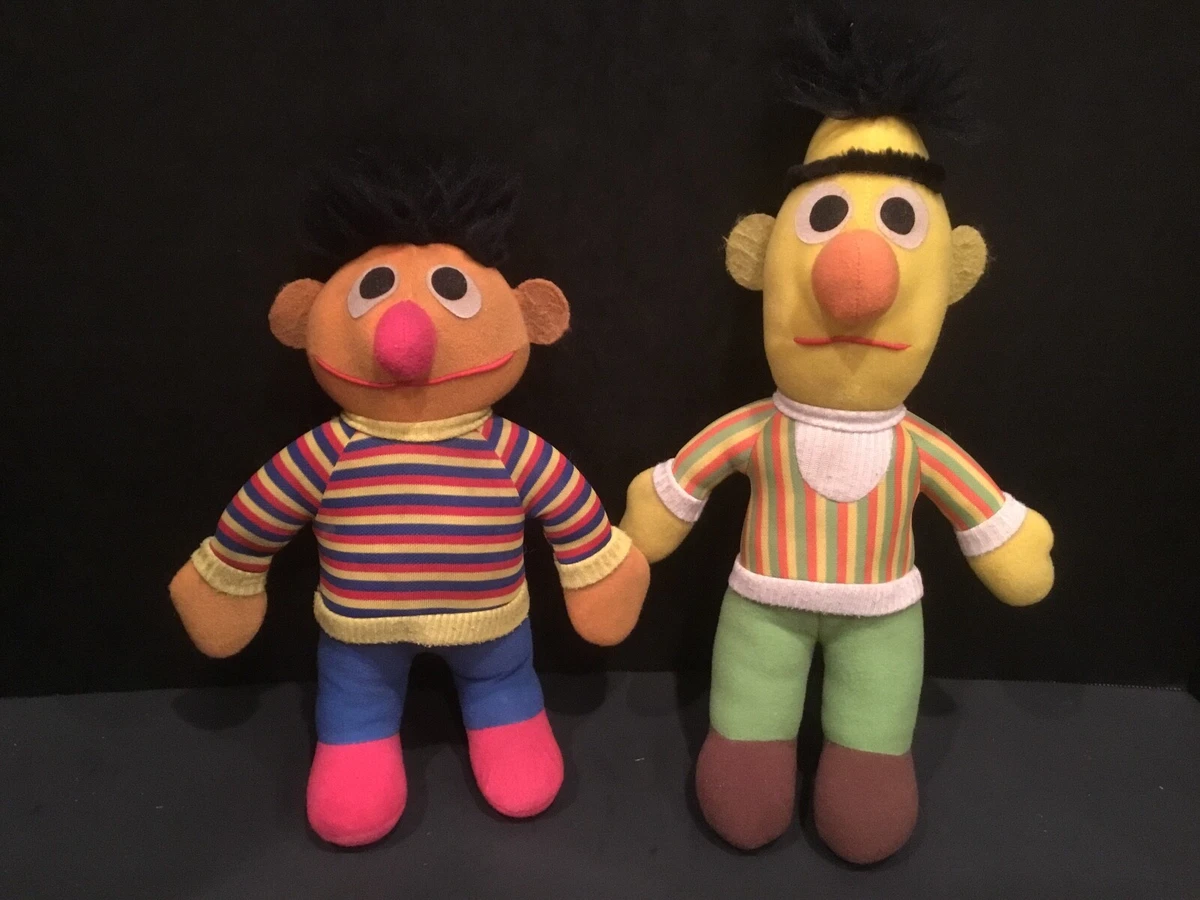Peluche vintage parlante ERNEST 1 rue sésame 42 cm TYCO