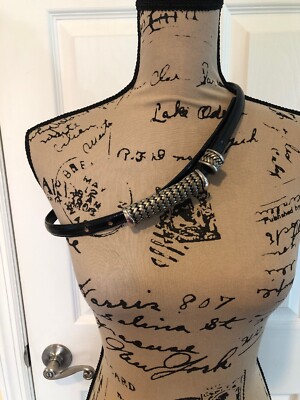 Ceinture Femme DKNY En Cuir Veau Italien Noir - Taille 30, Coupe Skinny, Excellent état D'occasion