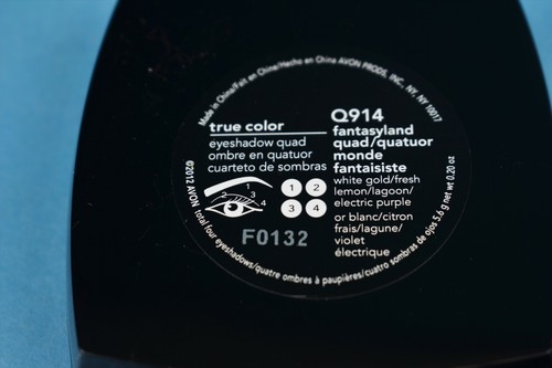 Eyeshadow Quad by AVON "Fantasyland" Q914 - NIB - Discontinued Color Shimmer - Picture 3 of 5