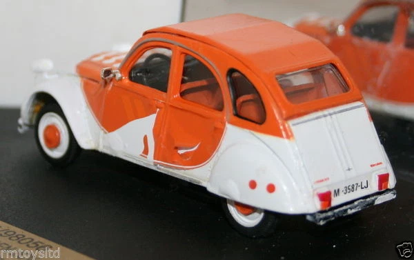 VITESSE МАСШТАБ 1/43 - V98056 - CITROEN 2CV - MARCATELO - 1976 - Изображение 4 из 4