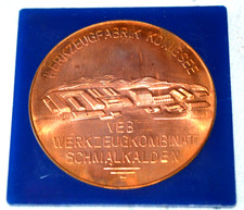 DDR Medaille - VEB Werkzeugkombinat Schmalkalden - VEB Werkzeugfabrik K&ouml;nigsee