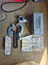 RIDGID 455 flaring tool 45°  heavy duty, 1/2" to 1" RETAILS $400