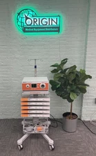 ​Smith & Nephew Versajet II Hydrosurgery Console w/ Foot Switch & Handpieces