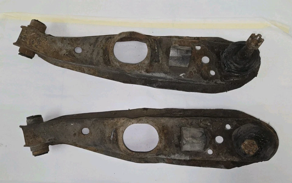 1967-68 Cadillac Deville Fleetwood Front Lower Control Arms OEM GM - Image 2 of 4