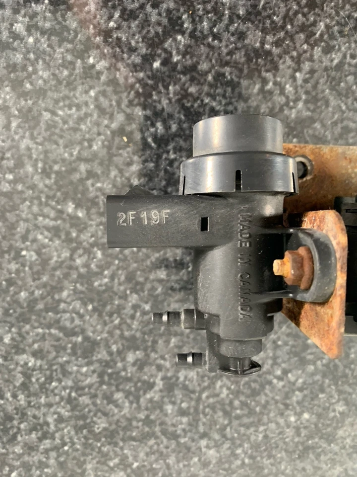 87 - 94 FORD F150 F250 F350 BRONCO 5.0L 5.8L EGR VACUUM SOLENOID ASSEMBLY OEM Foto 3 de 4