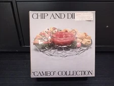 Javit Crystal A Towle Company  Chip and Dip Set