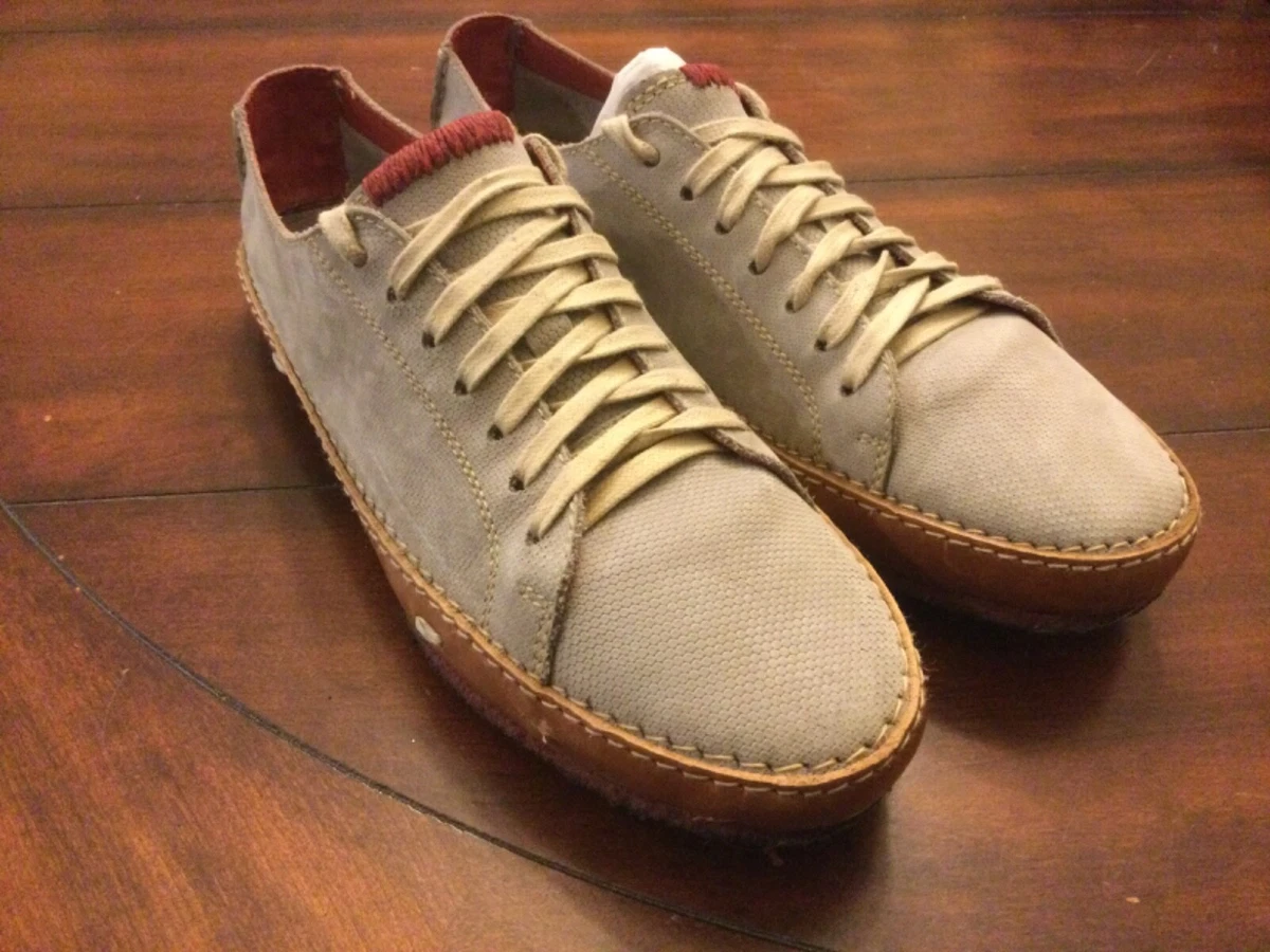 Cole haan deals tennis shoes