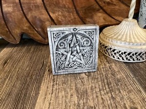 P Borda Dryad Design 1998 Pentacle Rams Head Serpent Knotwork Small Wall Plaque