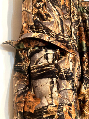 CABELAS DRY-PLUS Insulated Camo Hunting Pants Mens 44 Reg  display picture 2
