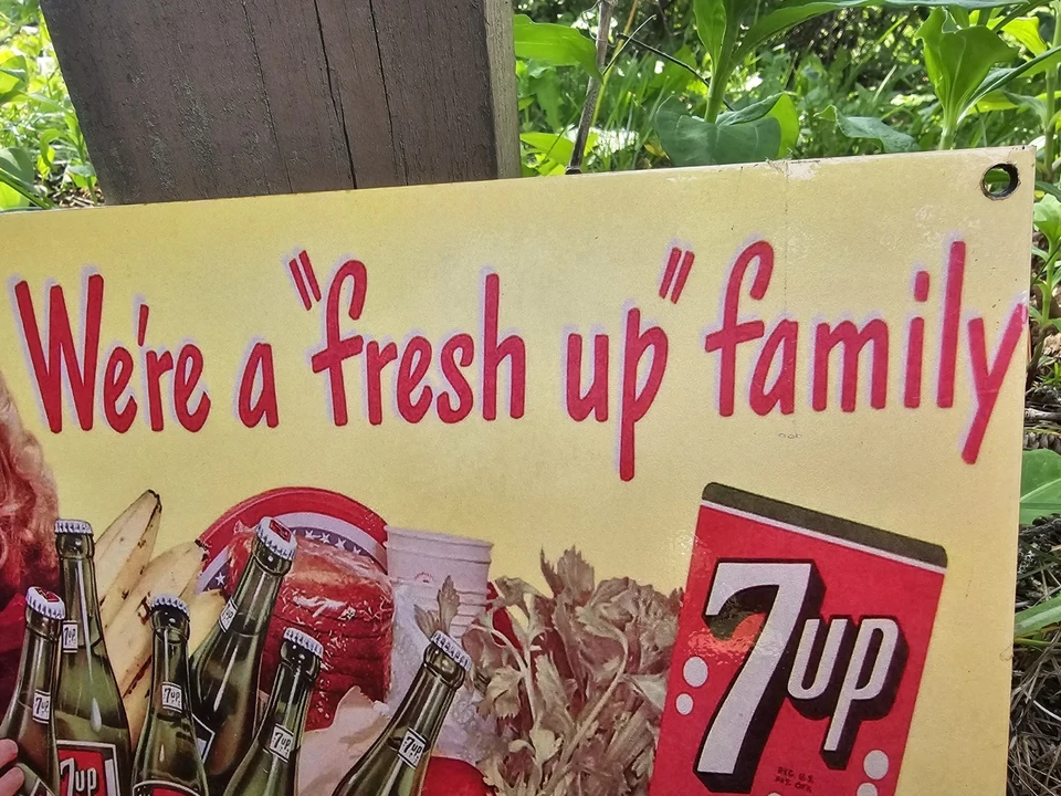 VINTAGE 7UP PORCELAIN ADVERTISING PORCELAIN SIGN 12" X 8" COKE, PEPSI - Image 3 of 4