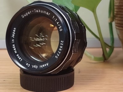 Pentax Super Takumar 50mm f/1.4 Lens M42 - Vintage SLR