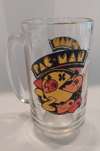 Pacman Glass Mug, Pacman Beer Mug, Vintage 1982, Bally Midway
