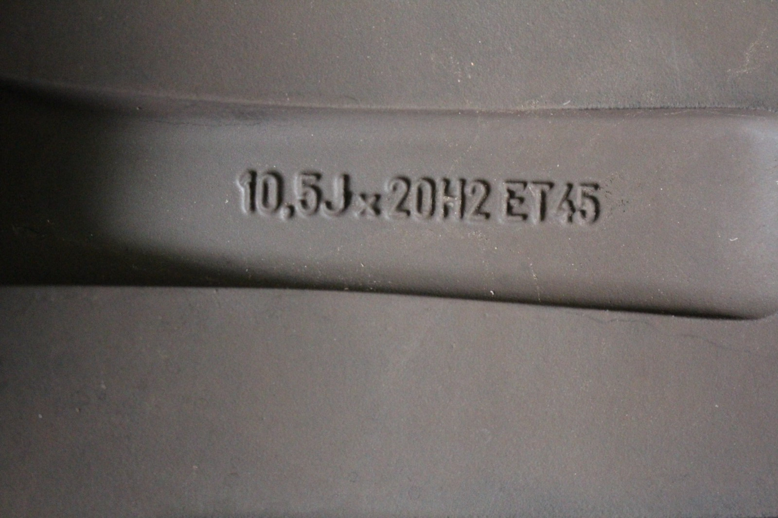 Maserati Quattroporte REAR Wheel P/N 670013453
