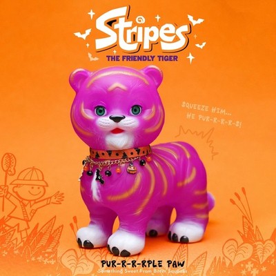 Stripes The Friendly Tiger Mobley Purple Paw Ver Vinyl Sofubi Figure H25CM(10in)