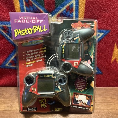 Rare Vtg 1999 MGA Reality Sports Handheld Virtual Faceoff Basketball Mega Motion